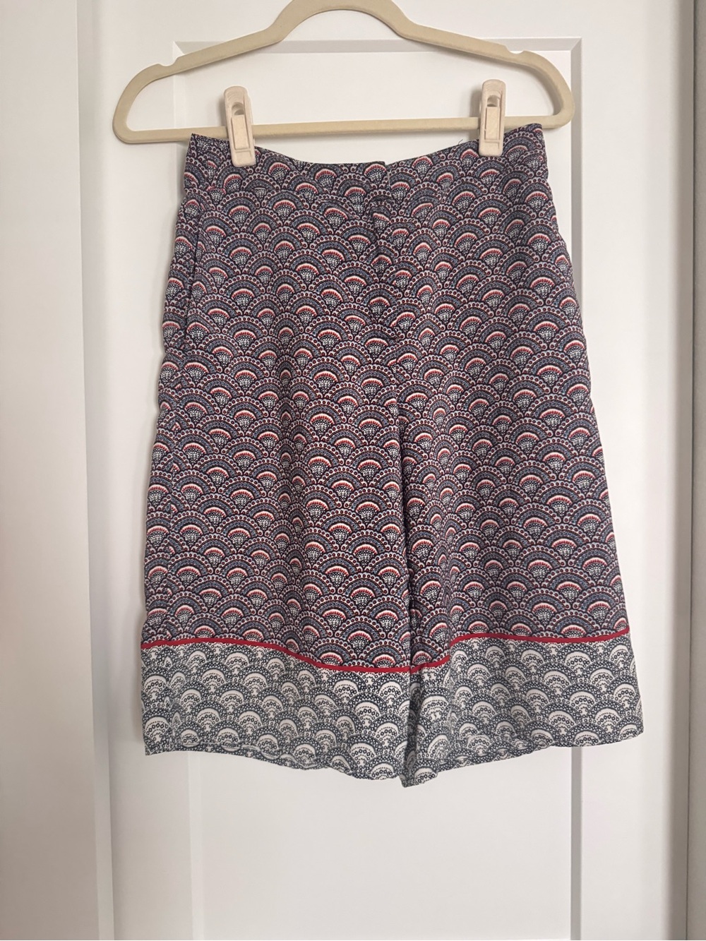 A-Line Women’s Bermuda/Capri Shorts in Vacation Print
